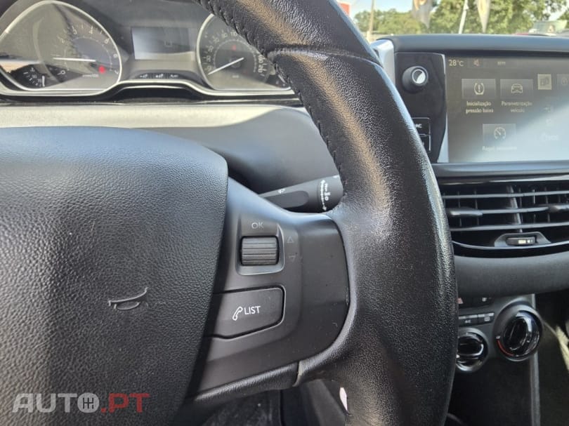 Peugeot 208 1.2 PureTech Allure