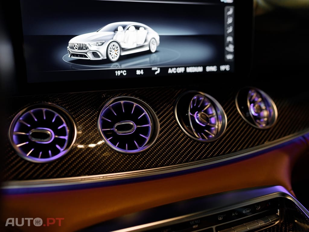 Mercedes-Benz AMG GT 63 s 4MATIC +