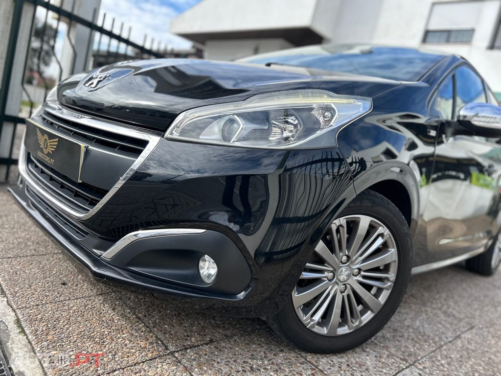 Peugeot 208 1.6 BlueHDi Style