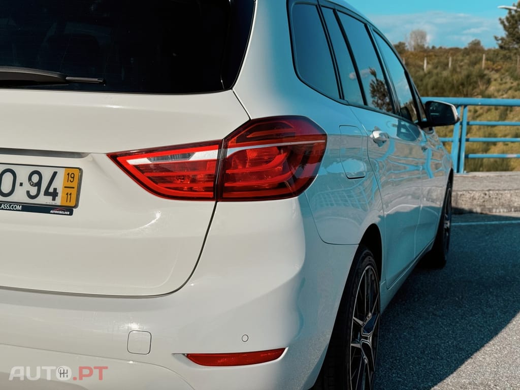 BMW 216 d 7L Advantage
