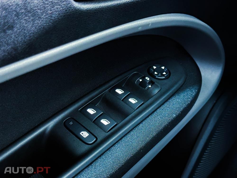 Jeep Avenger 54 kWh 1st Editon