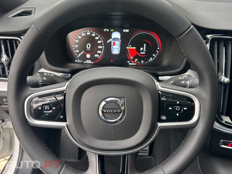 Volvo V60 2.0 T8 AWD TE R-Design