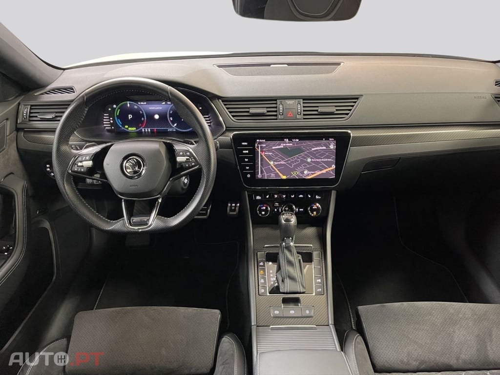 Skoda Superb Break 1.4 iV Sportline AHK LED I.V.A DEDUTIVEL 