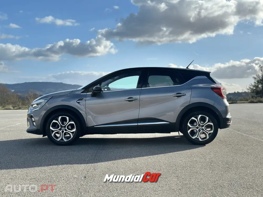 Renault Captur 1.6 Hybrid E-Tech Intens