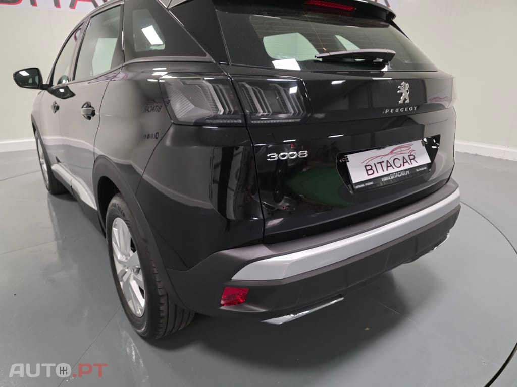 Peugeot 3008 1.5 BlueHDi Style