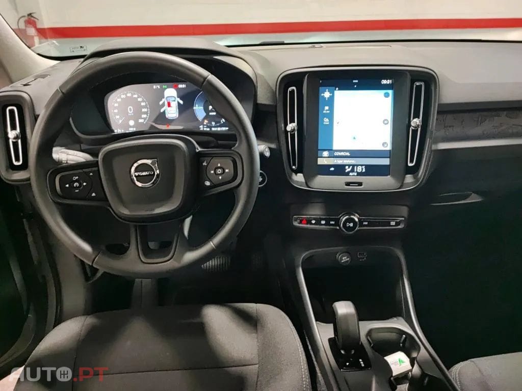 Volvo XC40 1.5 T4 PHEV Essential