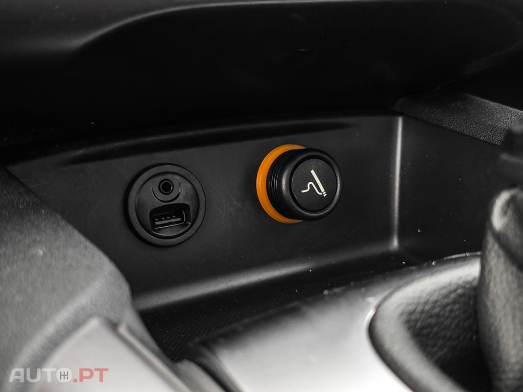 Citroen C4 1.2 PureTech Shine EAT6