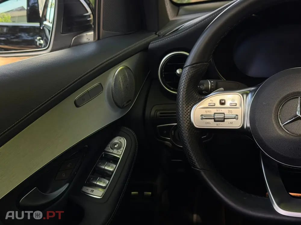 Mercedes-Benz GLC 300 e Coupé 4Matic