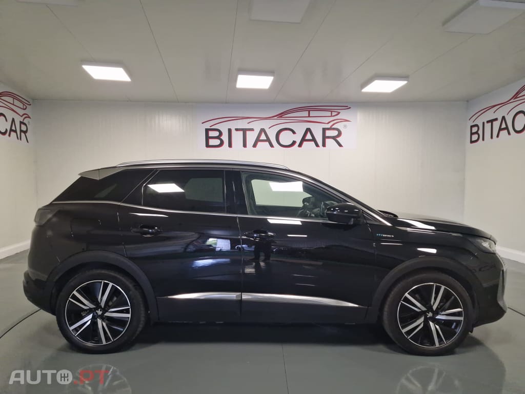 Peugeot 3008 1.6 Hybrid4 GT Line e-EAT8