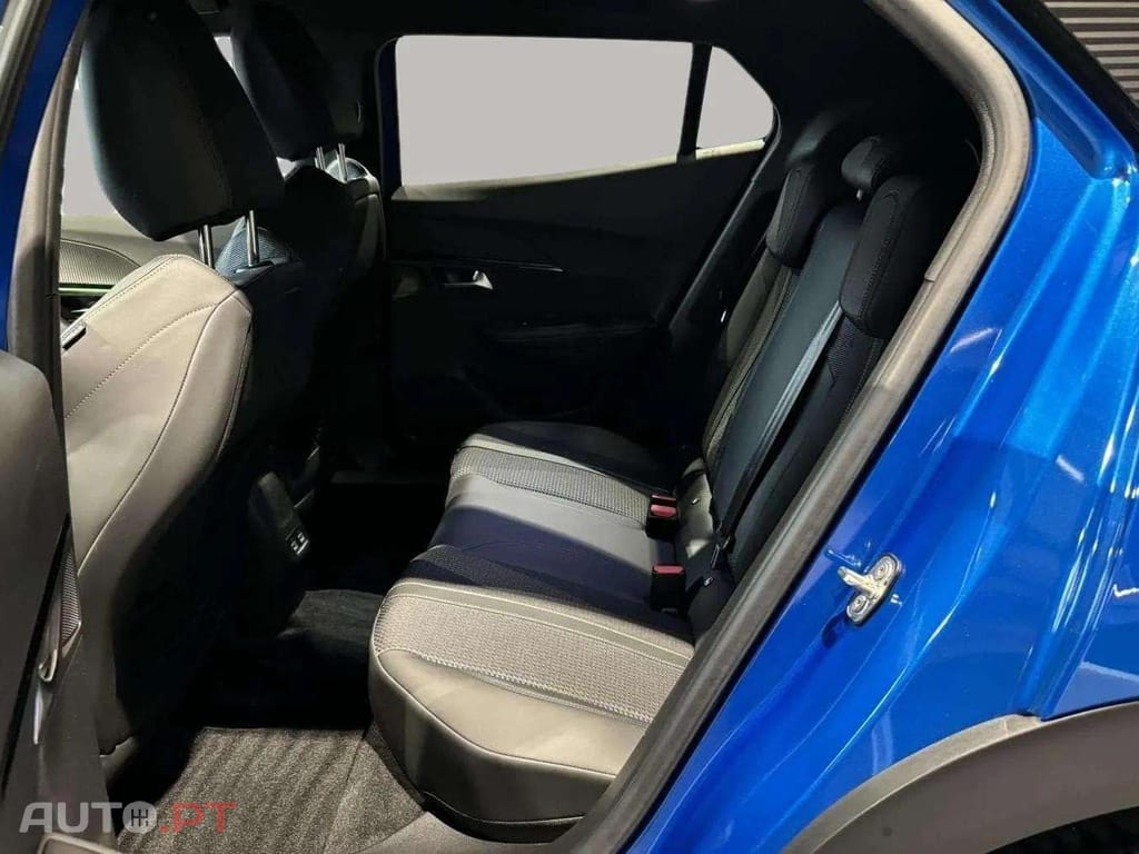 Peugeot E-2008 GTLine