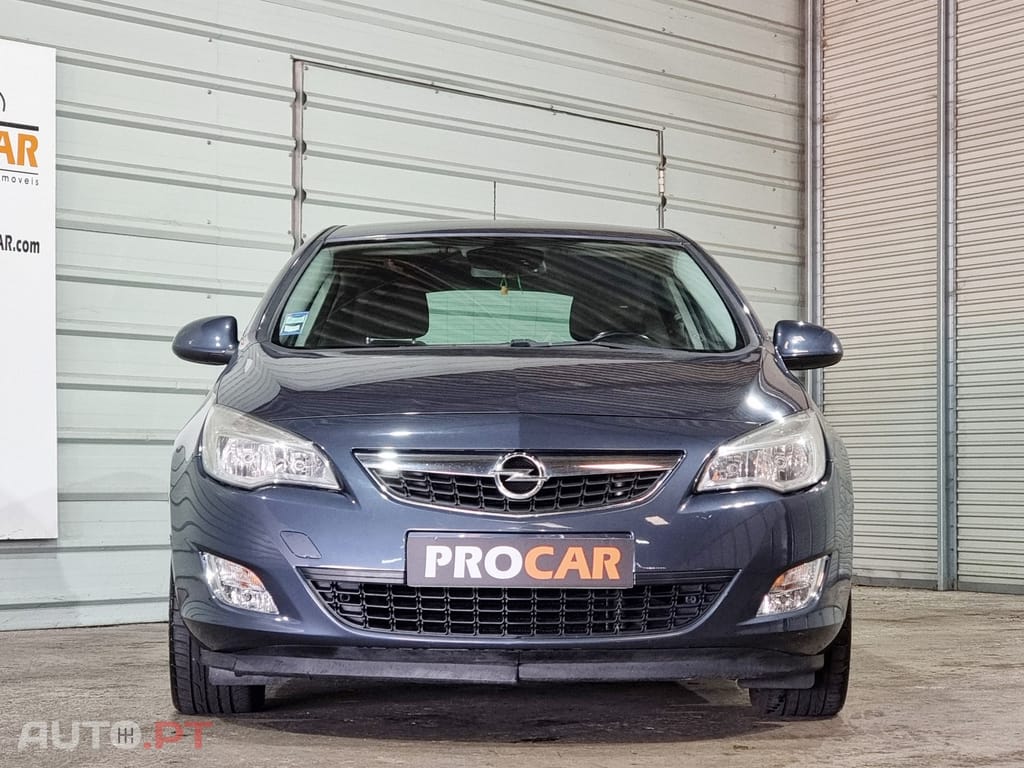 Opel Astra 1.4 Executive S/S