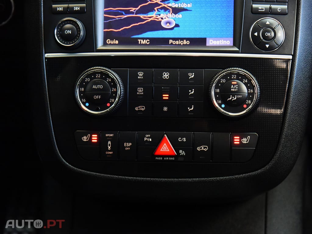 Mercedes-Benz R 320 CDi 4-Matic