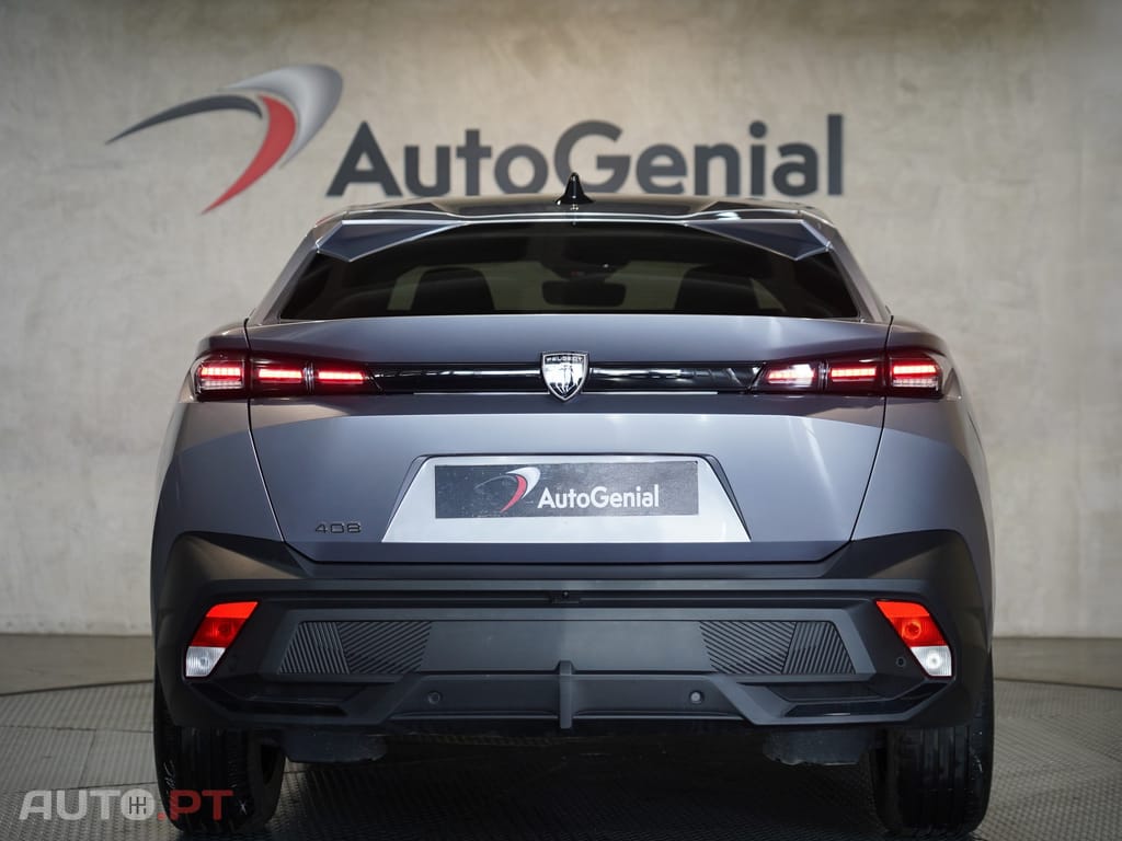 Peugeot 408 1.2 PureTech Allure EAT8