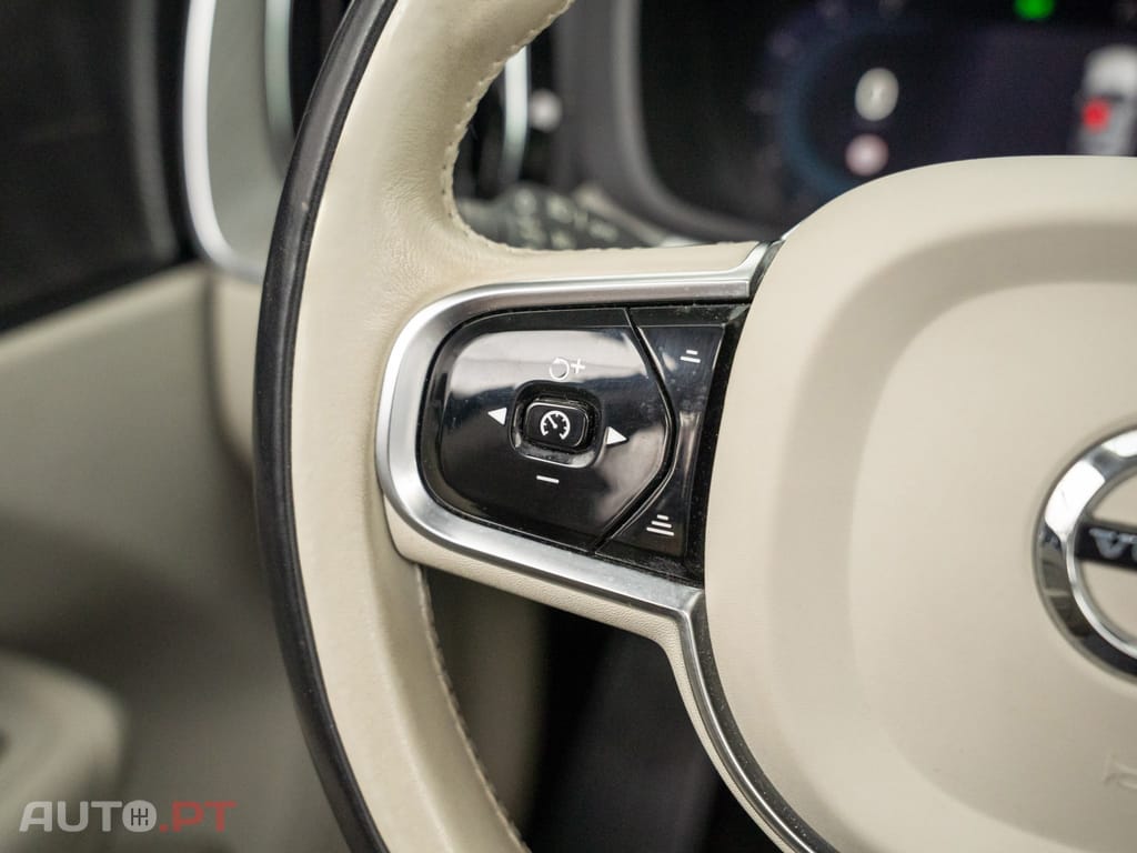 Volvo XC60 2.0 T8 PHEV Ultimate Bright AWD
