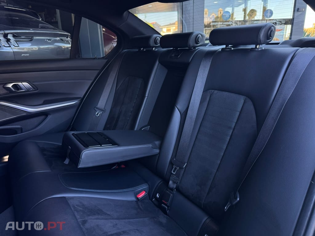 BMW 320 d Pack M Auto