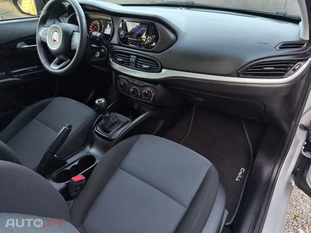 Fiat Tipo 1.3 M-Jet Easy