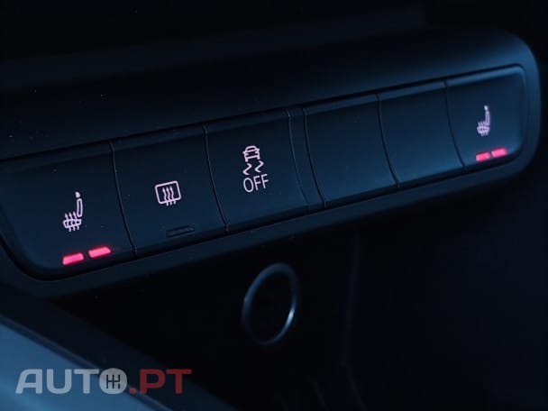 Audi A1 1.0 TFSI ultra — fotografia 15