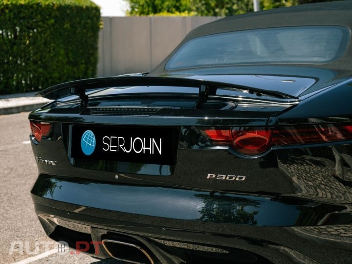 Jaguar F-Type 2.0 i4 R-Dynamic
