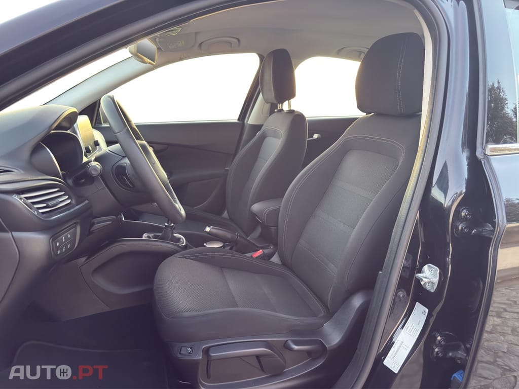 Fiat Tipo 1.6 M-Jet Lounge
