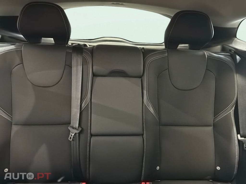 Volvo V40 2.0 D3 Momentum