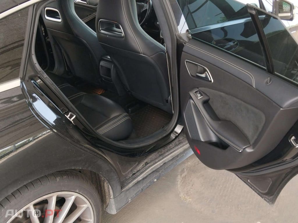 Mercedes-Benz CLA 200 d Shooting Brake AMG Line Aut.