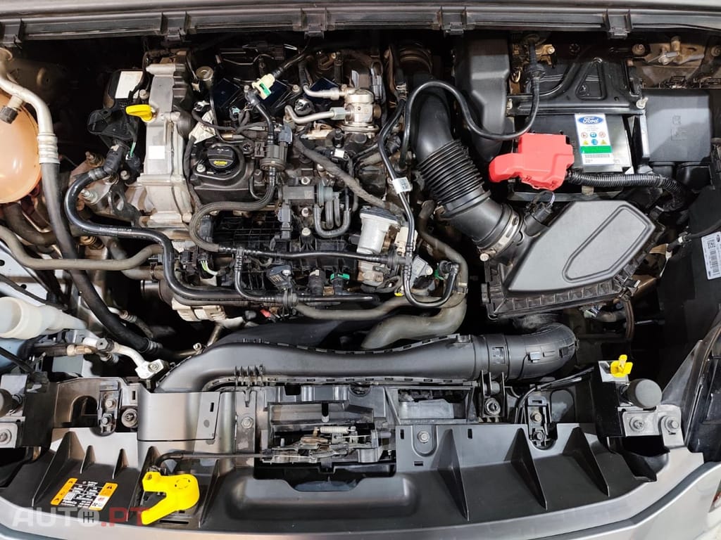 Ford Puma 1.0 EcoBoost MHEV Titanium