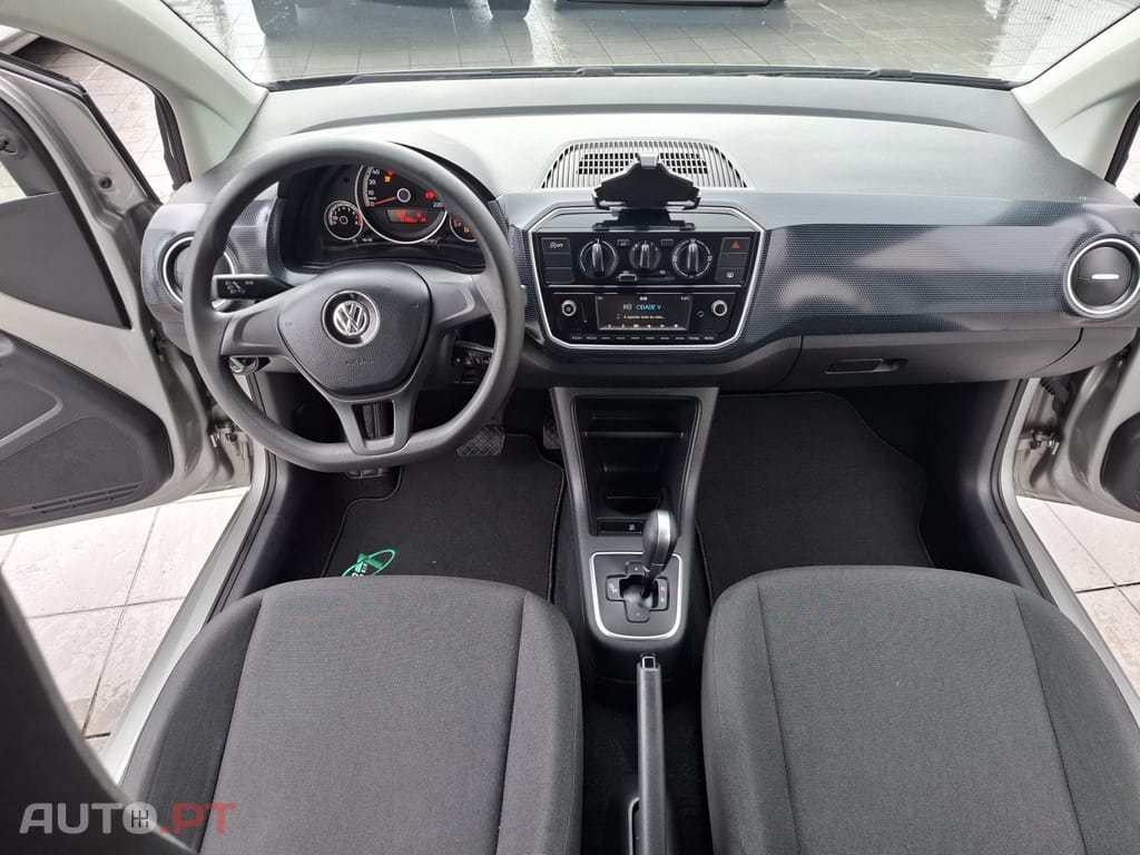 Volkswagen Up! 1.0 Move Caixa Automática