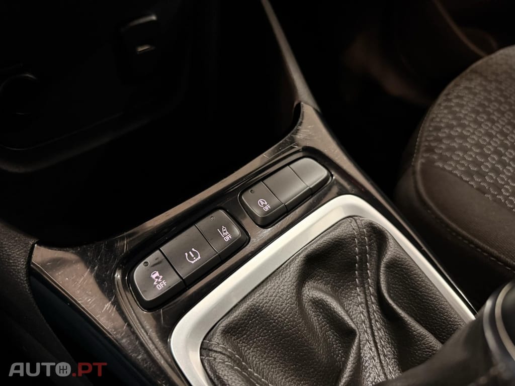 Opel Crossland 1.2 Business Edition