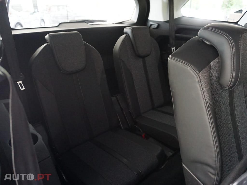 Peugeot 5008 1.2 PureTech Allure