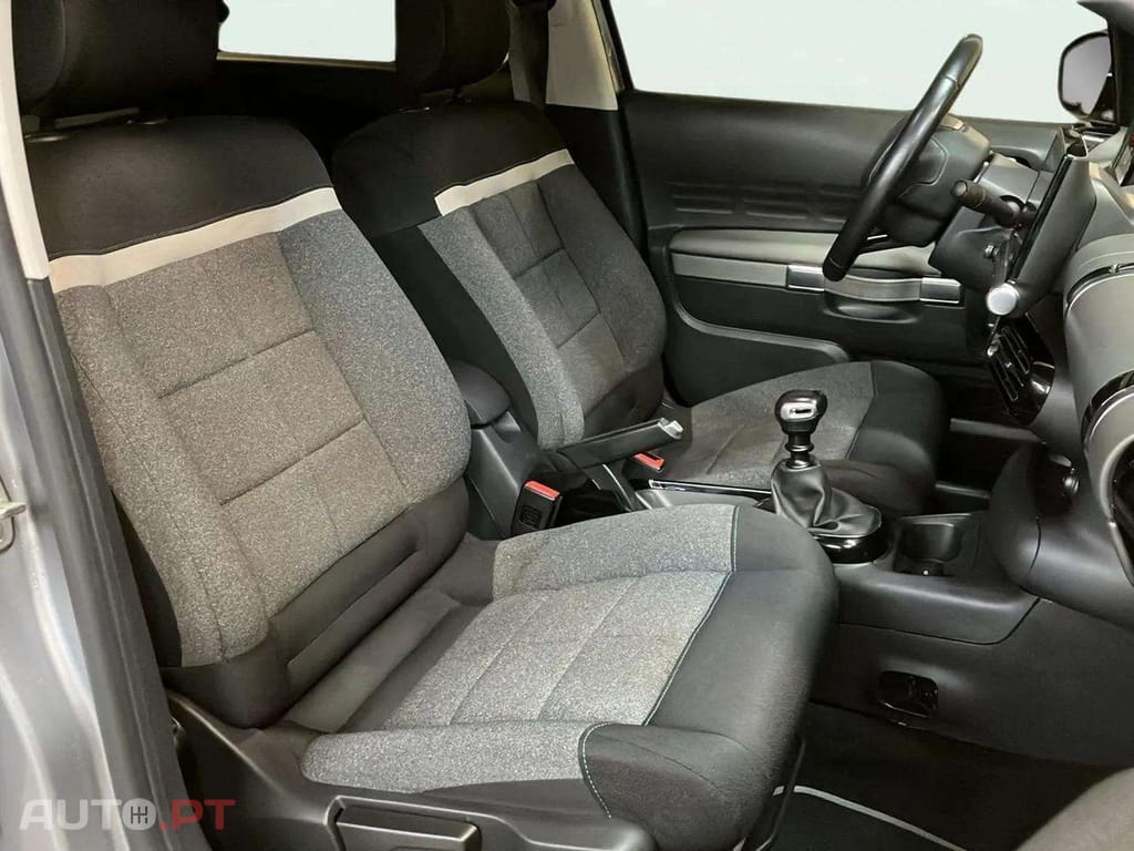 Citroen C4 Cactus 1.5 BlueHDi Shine Pack