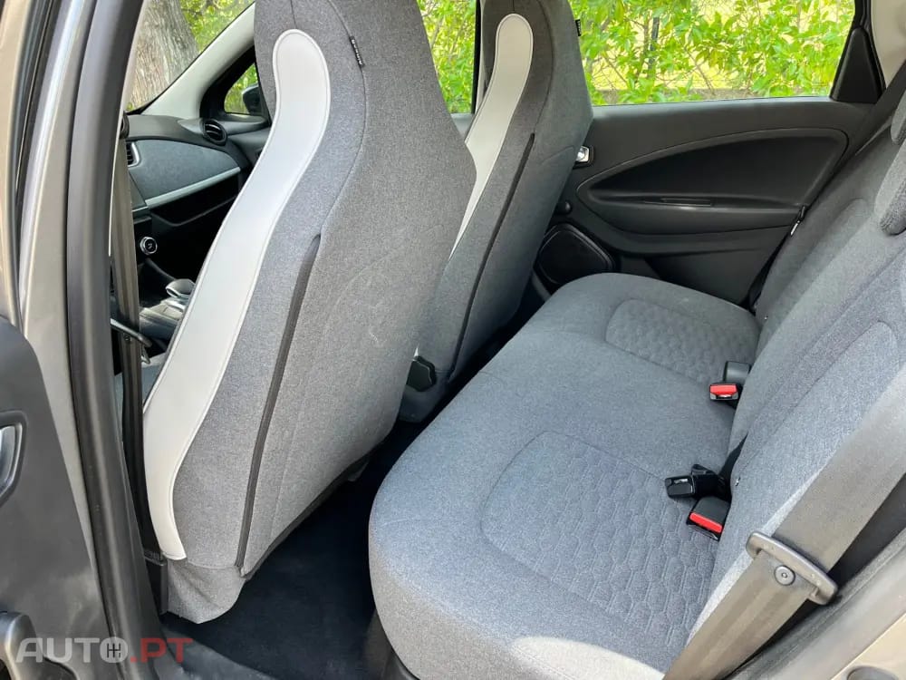 Renault Zoe (c/ Bateria) E-Tech EV50 Equilibre