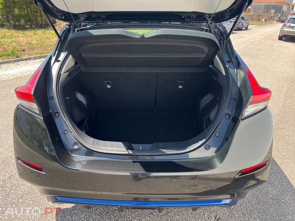 Nissan Leaf 40 kWh TEKNA