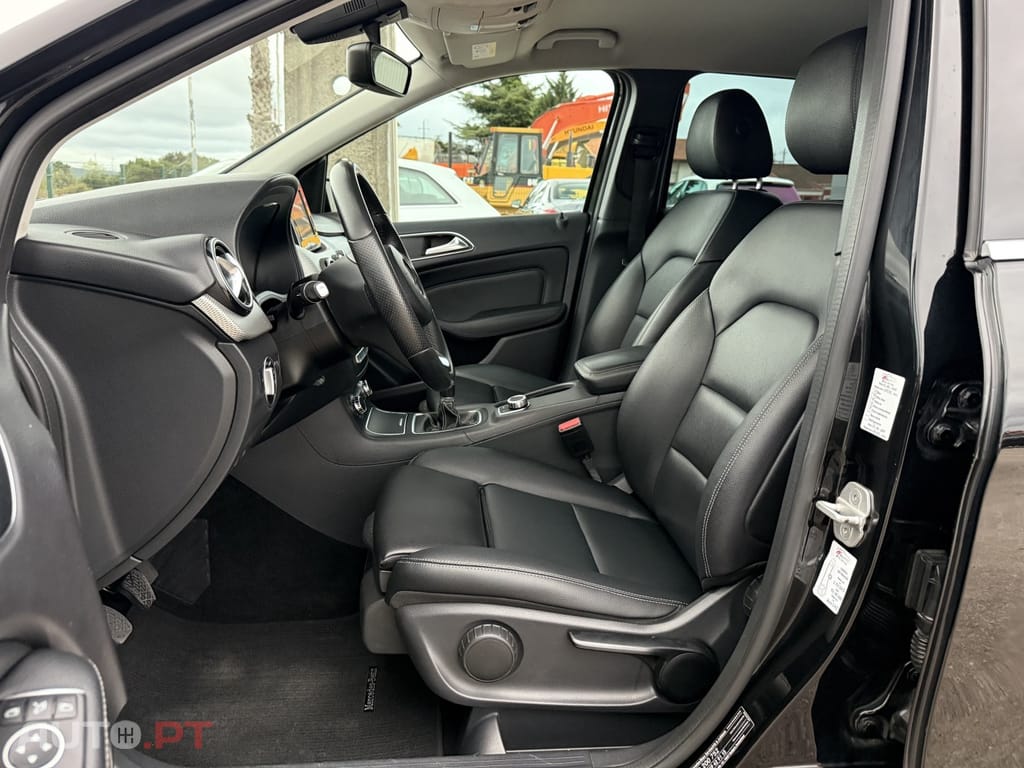 Mercedes-Benz B 180 d Style