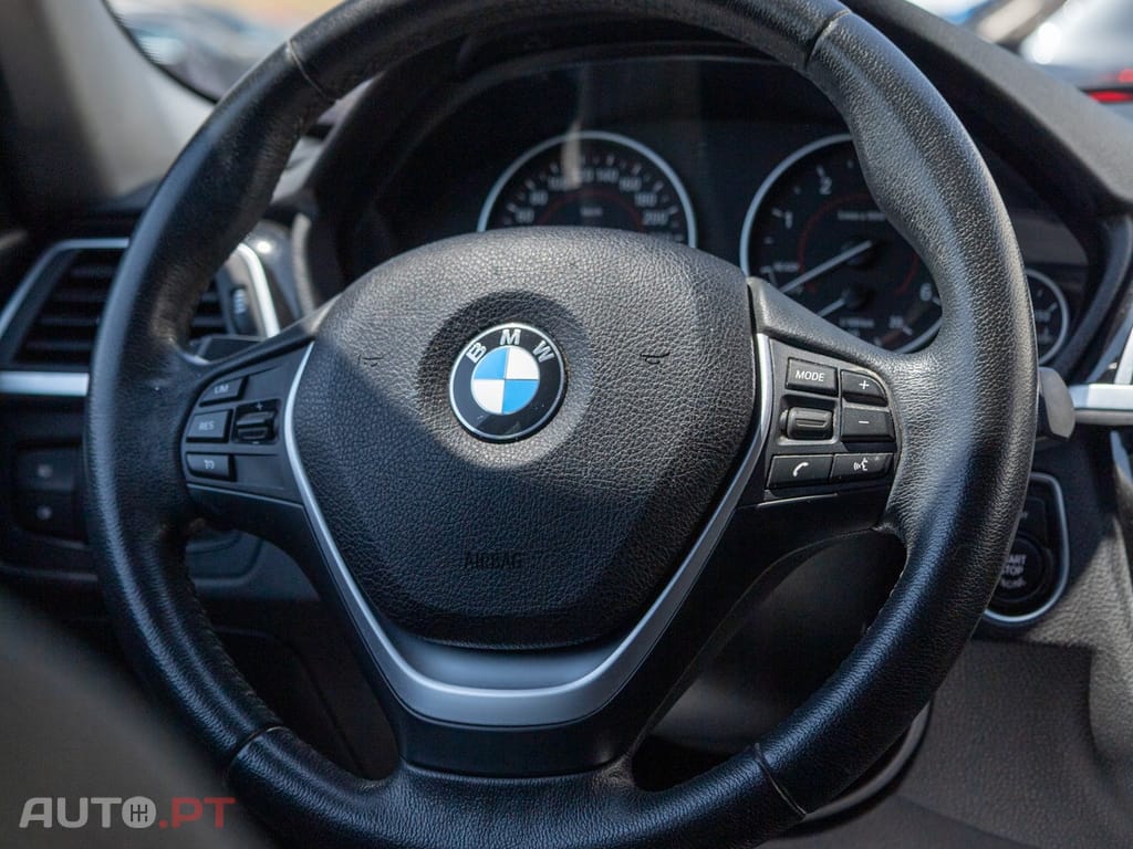 BMW 318 d Touring Line Sport Auto
