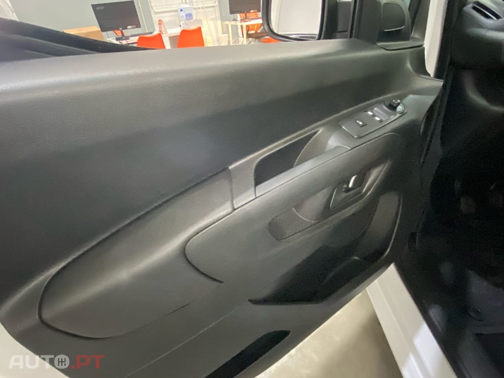 Citroen Berlingo 1.5 BlueHDi M Shine Pack