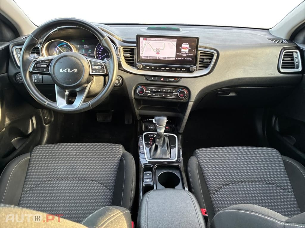 Kia Ceed SW 1.6 GDi PHEV Active 6DCT