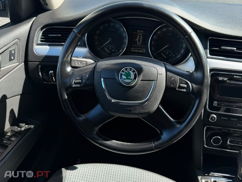 Skoda Superb 1.6 TDi Ambition