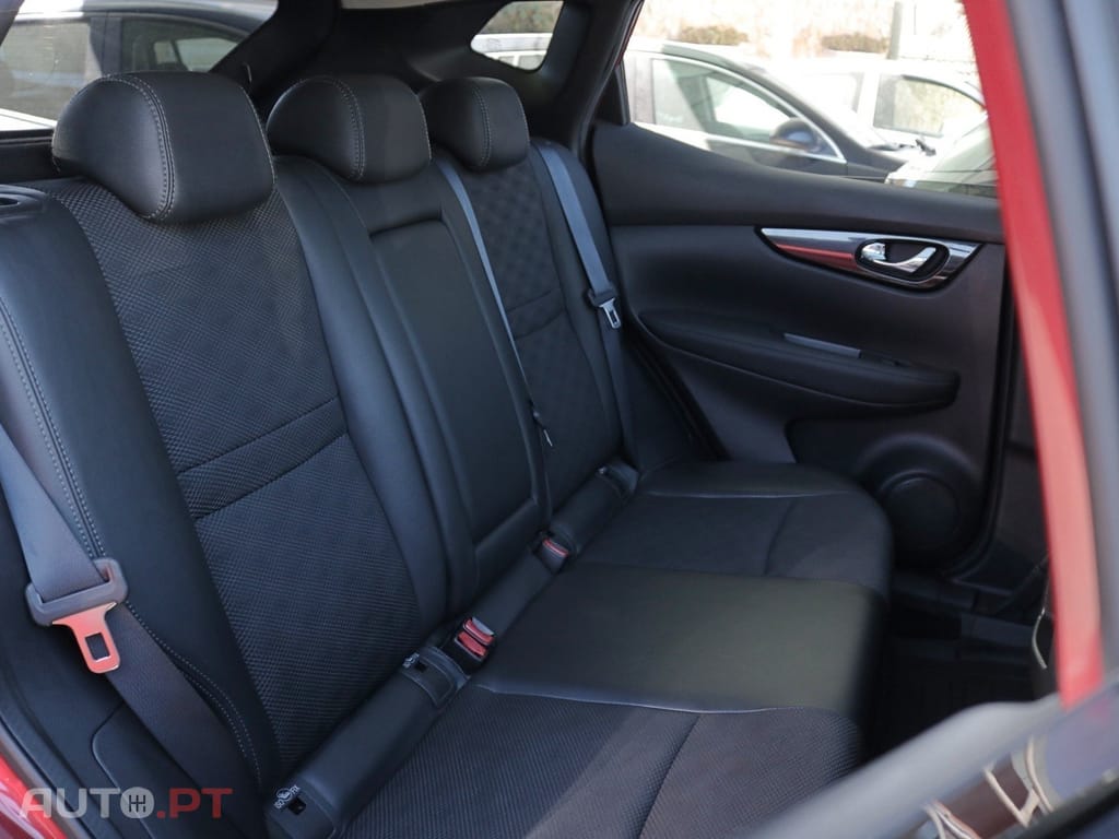 Nissan Qashqai 1.6 DCi Tekna 19 Pele Xtronic
