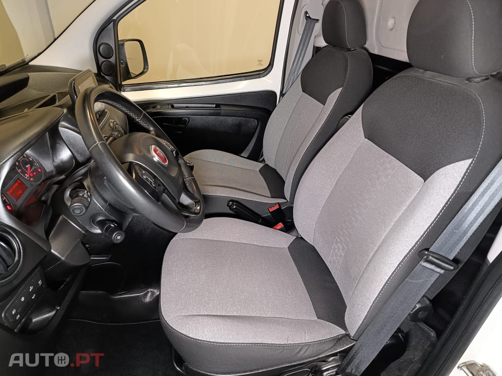 Fiat Fiorino 1.3 M-jet Adventure