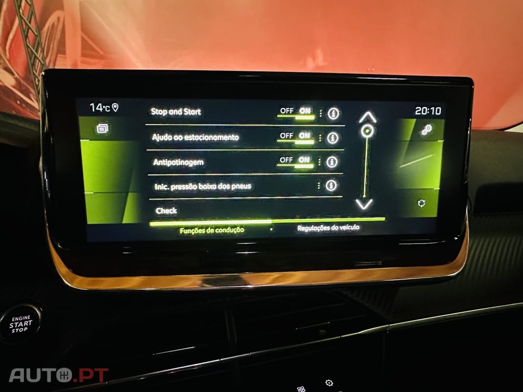 Peugeot 2008 1.2 PureTech Allure Pack