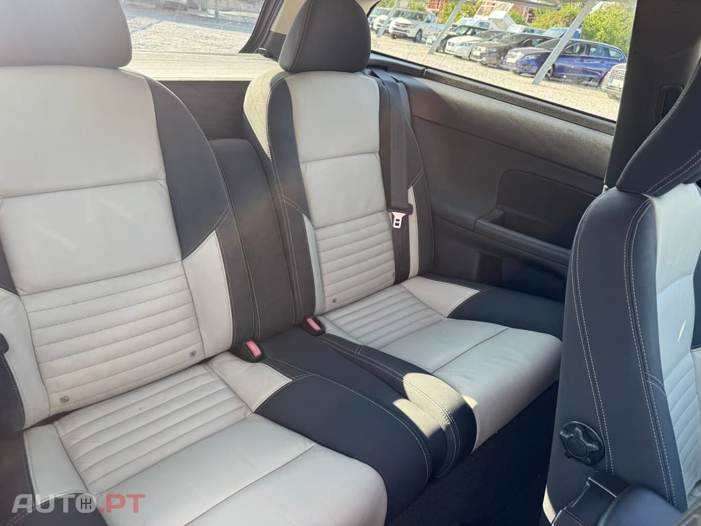 Volvo C30 D2 RDesign Edition Pro