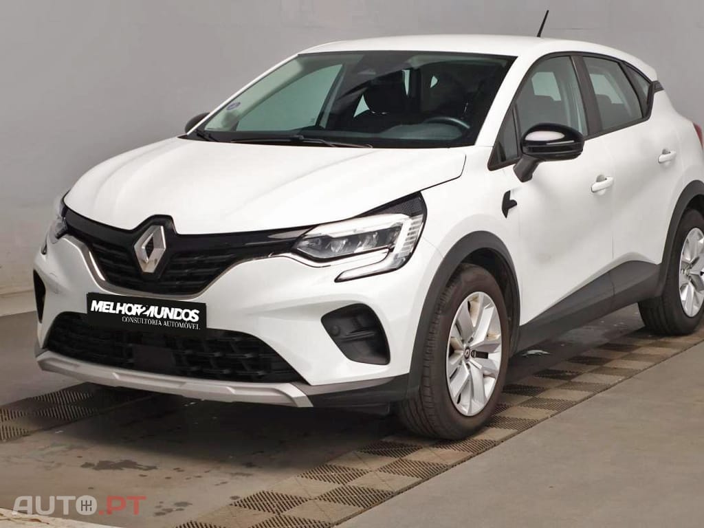 Renault Captur 1.6 E-Tech Business