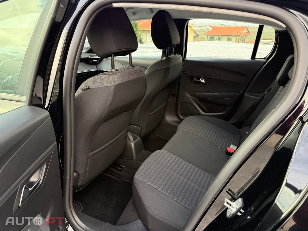 Peugeot 208 1.2 PureTech Active Pack