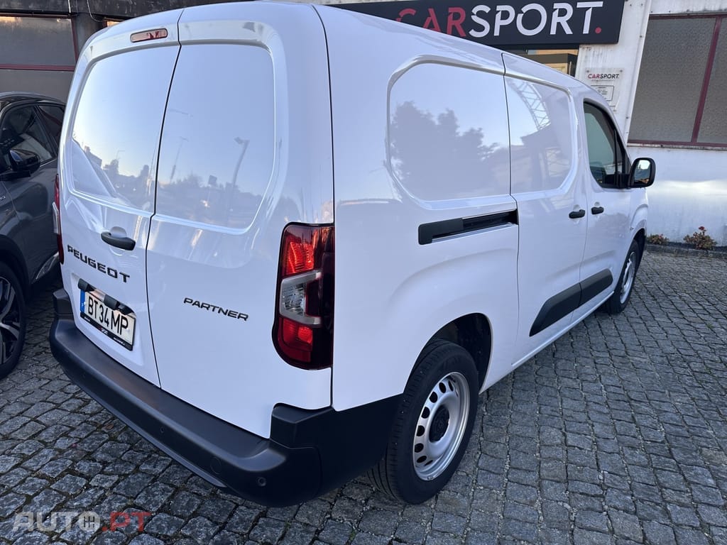 Peugeot Partner 1.5 BlueHDi Pemium Longa