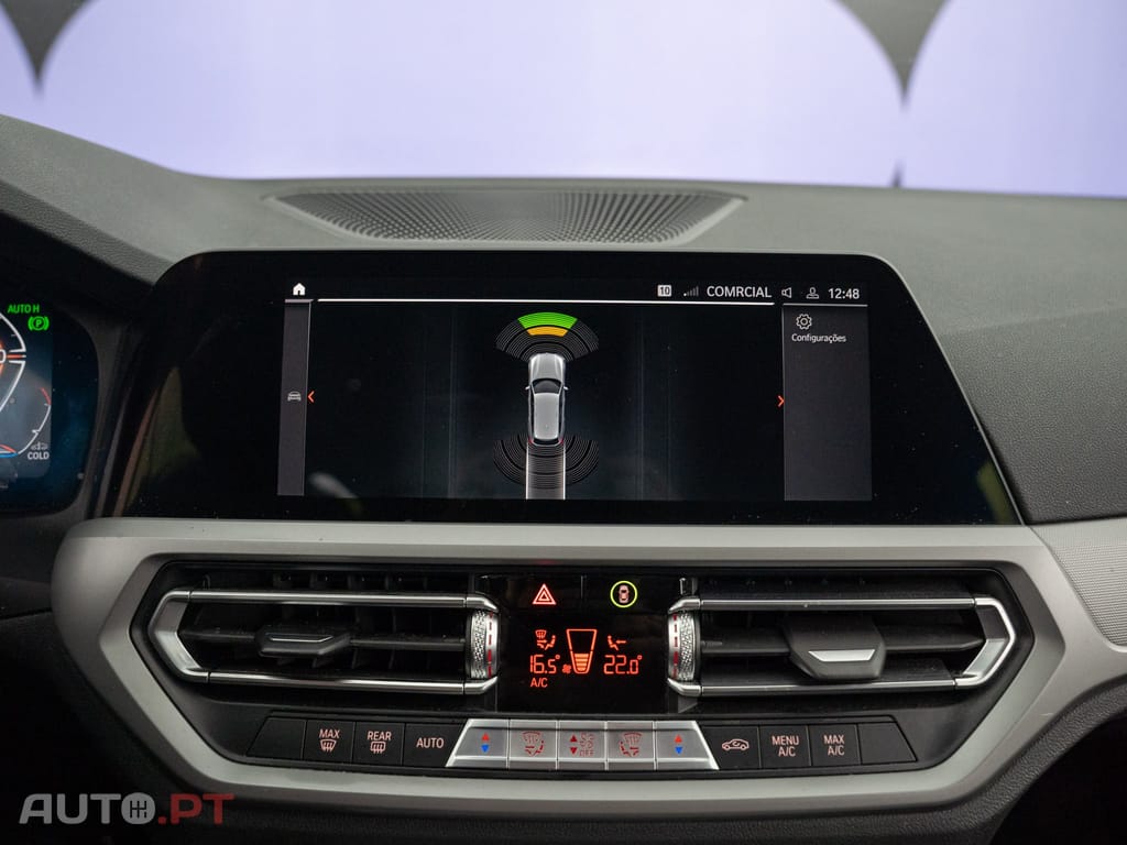 BMW 320 d Auto