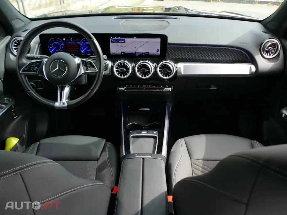 Mercedes-Benz EQB 300 4Matic Progressive