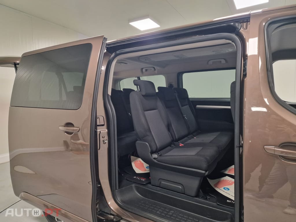 Toyota Proace Verso COMBI 1.6 D-4D L2 GPS 9 LUGARES