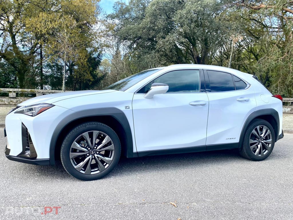 Lexus UX F Sport