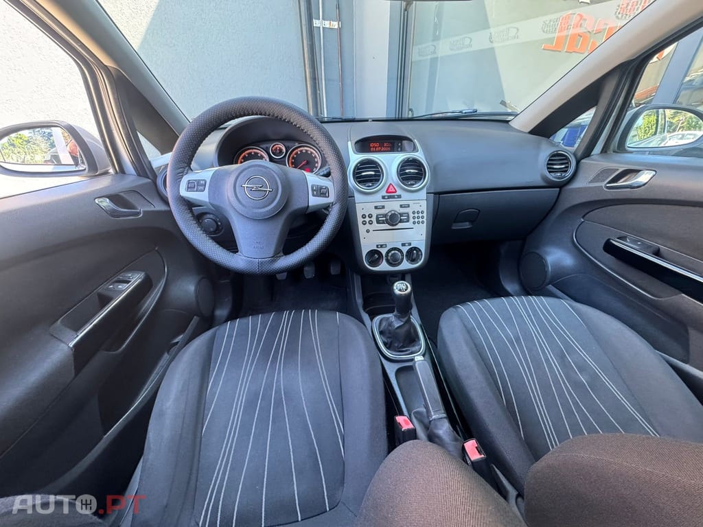 Opel Corsa 1.2 Cosmo