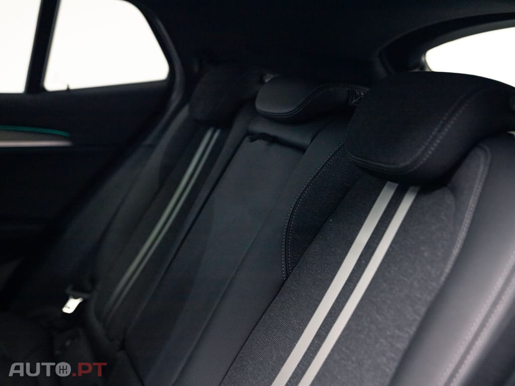 BMW X2 25 e xDrive Pack M